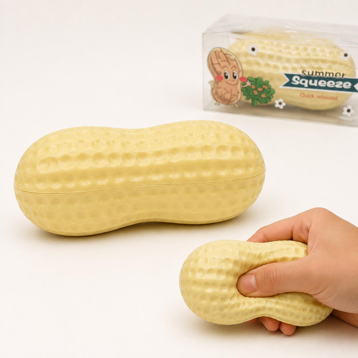 11 cm block peanut sensory squeeze toy hero with hand-squeeze demonstration