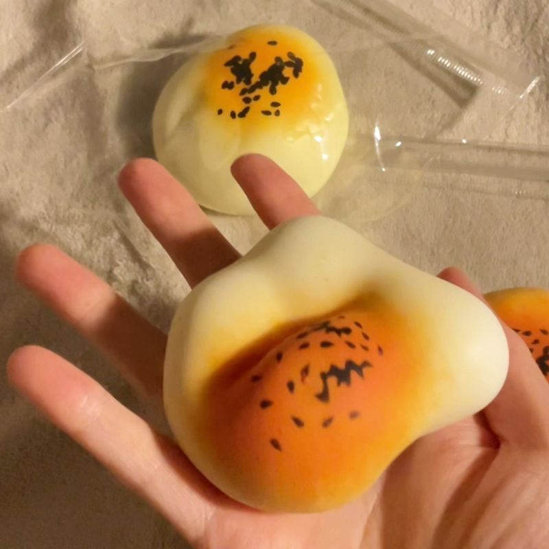 Soft Egg Yolk Pastry Fluid-Filled Sensory Squishy – Standard